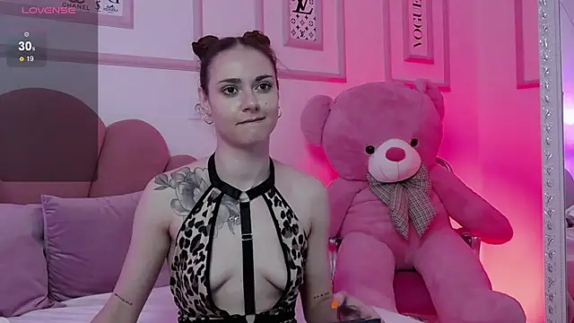 Abby  White online show from February 2025 08:58:01 PM