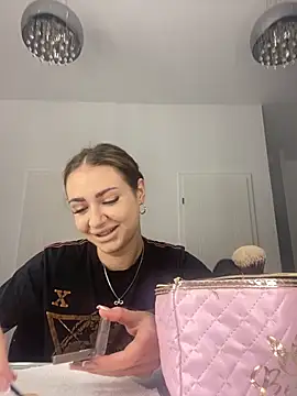 Abby  White online show from September 2025 03:16:02 PM