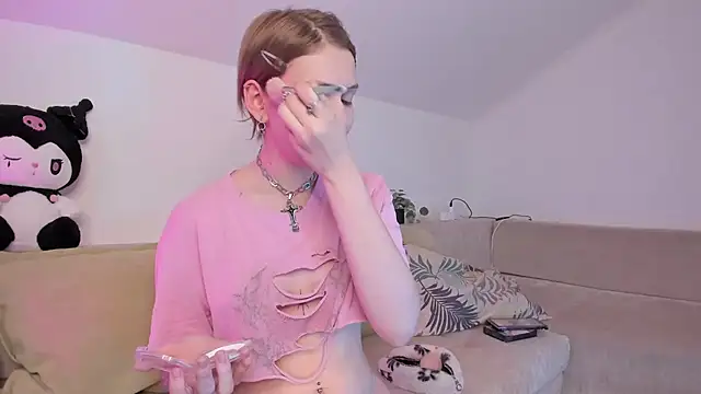 Snapshot of Ramy_Fox chatting on December 2024 08:30:01 AM Ramy Fox online show from December 2024 08:30:01 AM