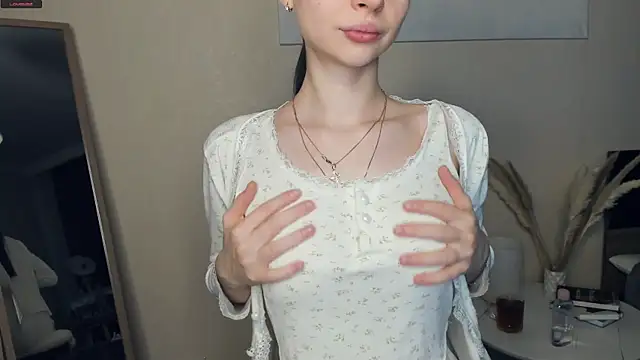 Snapshot of MaryJacksoon chatting on November 2025 07:41:02 AM MaryJacksoon online show from November 2025 07:41:02 AM