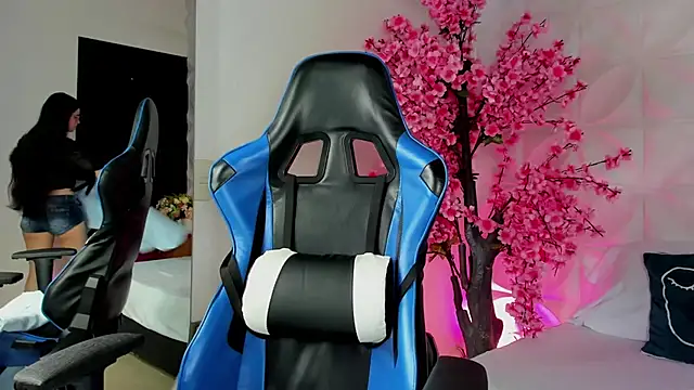 angelica dymond online show from January 2025 10:24:01 PM