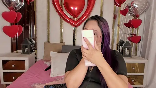 Snapshot of MicaelaHot_ chatting on February 2025 02:29:01 AM MicaelaHot online show from February 2025 02:29:01 AM