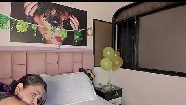 Snapshot of MicaelaHot_ chatting on March 2025 03:09:02 AM MicaelaHot online show from March 2025 03:09:02 AM