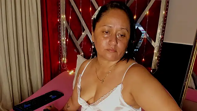 Snapshot of MicaelaHot_ chatting on February 2026 03:21:02 AM MicaelaHot online show from February 2026 03:21:02 AM