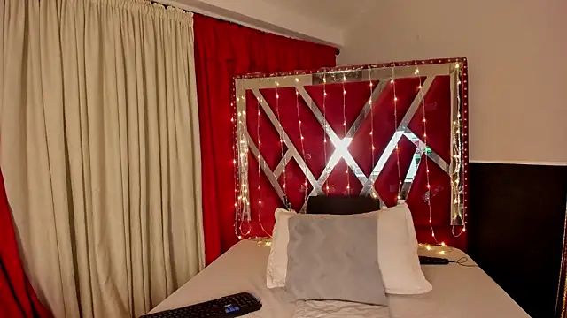 Snapshot of MicaelaHot_ chatting on February 2026 02:59:02 AM MicaelaHot online show from February 2026 02:59:02 AM