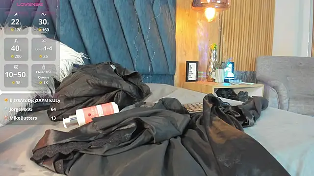 Snapshot of vallenope_11 chatting on March 2025 01:36:01 PM vallenope 11 online show from March 2025 01:36:01 PM