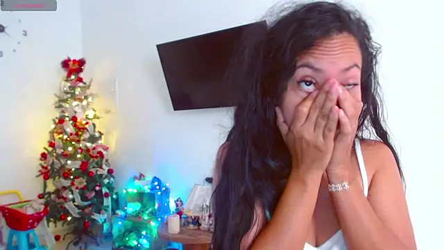 Snapshot of mariamulata chatting on December 2024 12:44:01 PM mariamulata online show from December 2024 12:44:01 PM