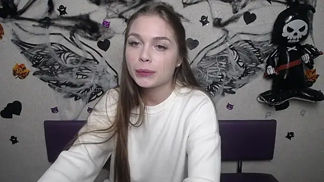 LaraPika online show from October 2025 05:13:01 AM