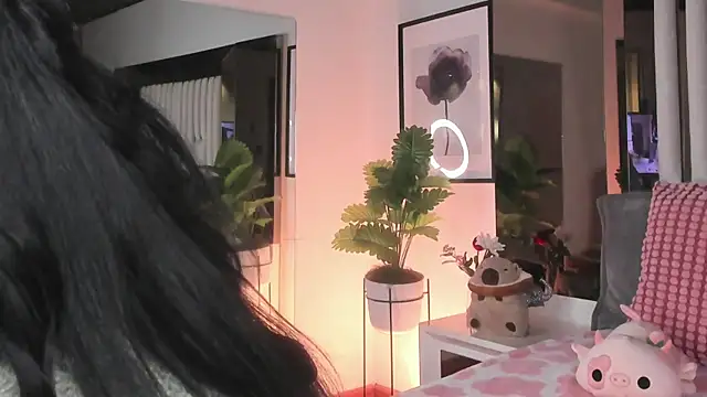 Snapshot of Kitty_Eliffe chatting on February 2026 09:41:01 PM Kitty Eliffe online show from February 2026 09:41:01 PM