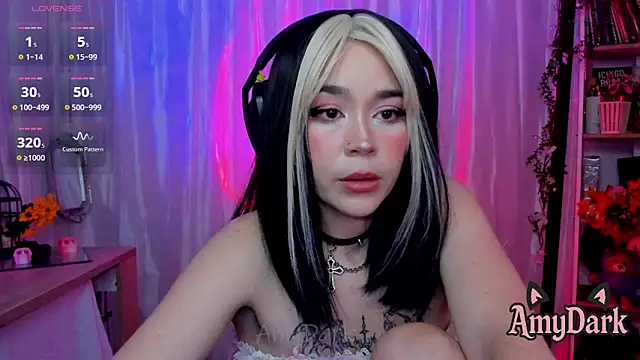 Snapshot of _AmyDark chatting on November 2025 09:26:01 PM AmyDark online show from November 2025 09:26:01 PM