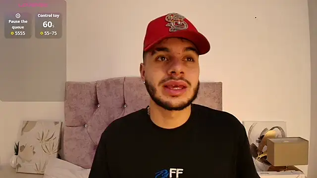 Amadeo Wild online show from November 2025 03:48:02 PM