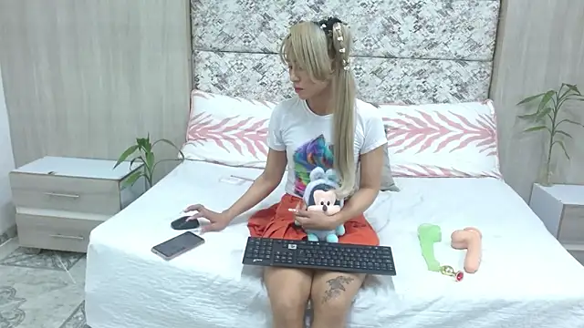 adara deidara online show from March 2025 12:35:02 PM