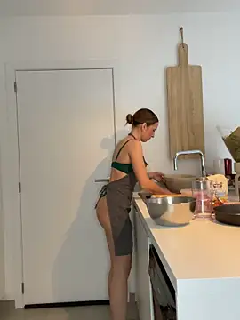 lola tentatiion online show from March 2025 09:18:01 AM