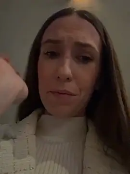 Snapshot of lola_tentatiion chatting on March 2026 09:01:02 PM lola tentatiion online show from March 2026 09:01:02 PM