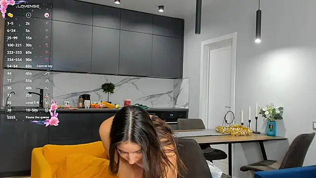 Maria  Candy online show from March 2025 12:44:02 PM