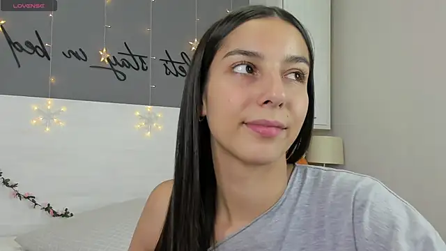 Maria  Candy online show from December 2025 04:17:01 AM