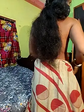 Snapshot of indiancouple09 chatting on April 2026 11:07:02 PM indiancouple09 online show from April 2026 11:07:02 PM