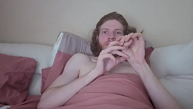 Snapshot of spaisenok chatting on April 2026 02:14:01 AM spaisenok online show from April 2026 02:14:01 AM