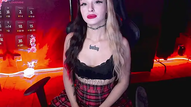 MilaAsh online show from March 2025 09:46:01 AM