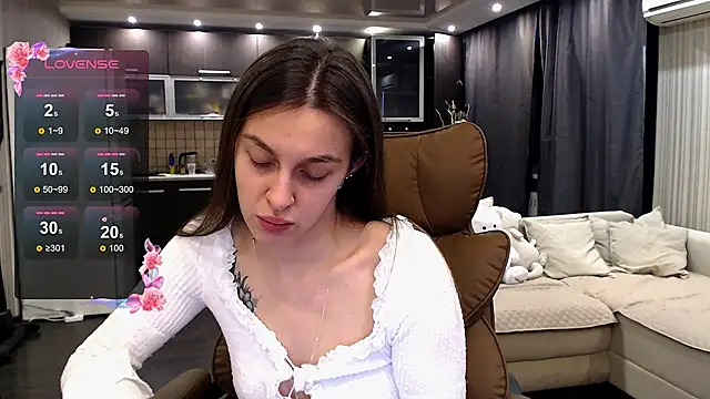 Snapshot of Doll_Jasmine_ chatting on March 2026 02:11:02 PM Doll Jasmine online show from March 2026 02:11:02 PM