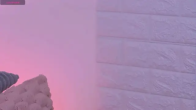 Ariel  Blossom online show from October 2025 05:32:01 AM