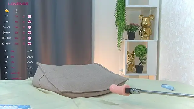 AlmaRobinson online show from March 2026 09:25:01 AM