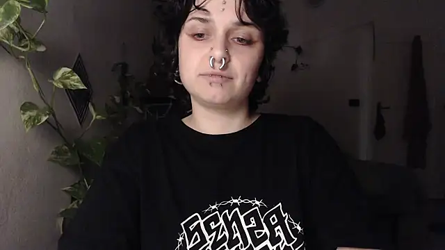 kinkyspirali online show from February 2026 09:13:01 PM