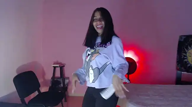 selene gils online show from January 2025 11:44:01 PM