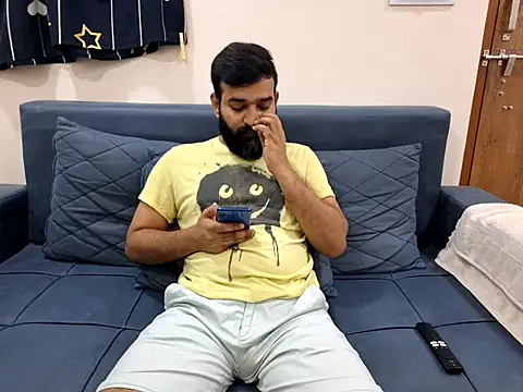 Fun Guuy online show from September 2025 07:25:01 PM