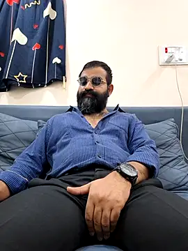 Fun Guuy online show from February 2026 06:44:02 PM