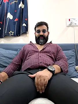 Fun Guuy online show from April 2026 02:49:02 AM