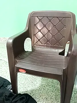 Snapshot of Saroj-Shah chatting on October 2025 05:26:02 AM Saroj-Shah online show from October 2025 05:26:02 AM