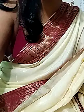 Snapshot of Saroj-Shah chatting on July 2026 03:23:01 AM Saroj-Shah online show from July 2026 03:23:01 AM