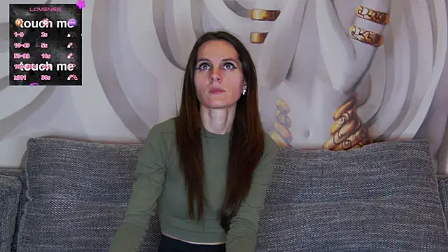 hailey peach online show from March 2025 05:58:02 PM