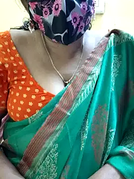 Snapshot of mallu-sumi chatting on February 2025 07:34:01 PM mallu-sumi online show from February 2025 07:34:01 PM