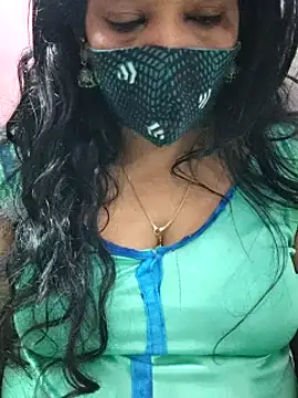 Snapshot of mallu-sumi chatting on February 2025 12:53:02 AM mallu-sumi online show from February 2025 12:53:02 AM