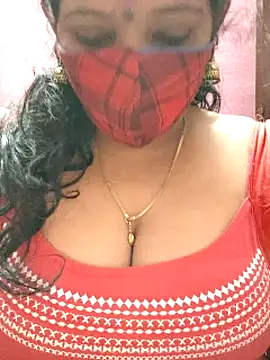 Snapshot of mallu-sumi chatting on February 2025 04:25:01 AM mallu-sumi online show from February 2025 04:25:01 AM