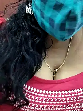 Snapshot of mallu-sumi chatting on February 2025 07:50:02 PM mallu-sumi online show from February 2025 07:50:02 PM