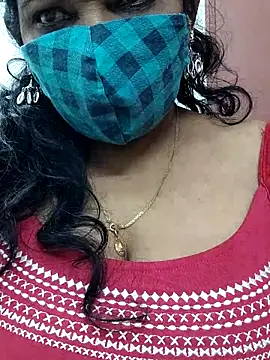 Snapshot of mallu-sumi chatting on February 2025 11:58:02 PM mallu-sumi online show from February 2025 11:58:02 PM