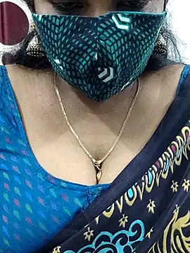 Snapshot of mallu-sumi chatting on February 2025 03:32:02 PM mallu-sumi online show from February 2025 03:32:02 PM