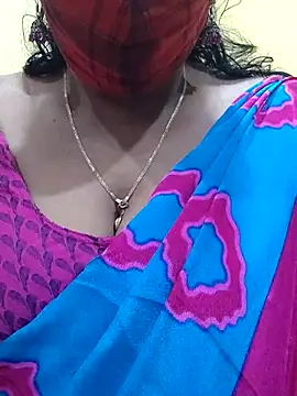 Snapshot of mallu-sumi chatting on February 2025 05:28:01 PM mallu-sumi online show from February 2025 05:28:01 PM