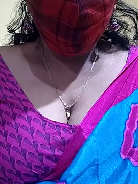 Snapshot of mallu-sumi chatting on February 2025 12:21:02 AM mallu-sumi online show from February 2025 12:21:02 AM