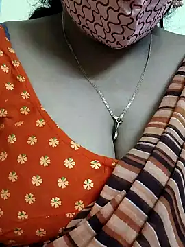 Snapshot of mallu-sumi chatting on February 2025 06:09:02 PM mallu-sumi online show from February 2025 06:09:02 PM