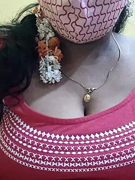 Snapshot of mallu-sumi chatting on March 2025 10:16:02 PM mallu-sumi online show from March 2025 10:16:02 PM