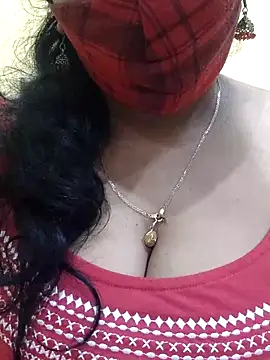 Snapshot of mallu-sumi chatting on March 2025 08:33:02 PM mallu-sumi online show from March 2025 08:33:02 PM