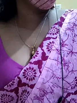 Snapshot of mallu-sumi chatting on March 2025 05:33:02 PM mallu-sumi online show from March 2025 05:33:02 PM