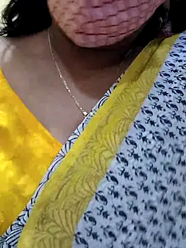 Snapshot of mallu-sumi chatting on March 2025 11:14:02 AM mallu-sumi online show from March 2025 11:14:02 AM