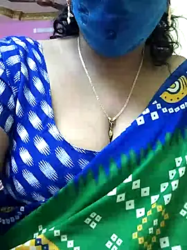 Snapshot of mallu-sumi chatting on March 2025 09:15:02 PM mallu-sumi online show from March 2025 09:15:02 PM