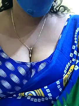 Snapshot of mallu-sumi chatting on March 2025 12:20:02 AM mallu-sumi online show from March 2025 12:20:02 AM