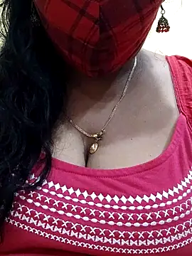 Snapshot of mallu-sumi chatting on March 2025 01:57:02 PM mallu-sumi online show from March 2025 01:57:02 PM